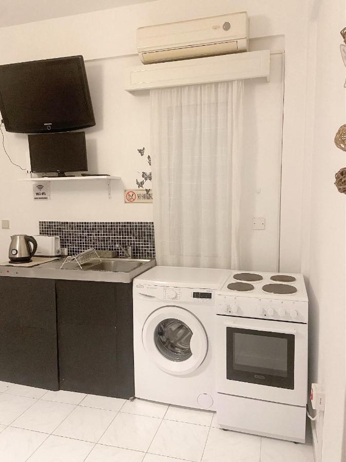 Paphos Elena'S Guest House A מראה חיצוני תמונה